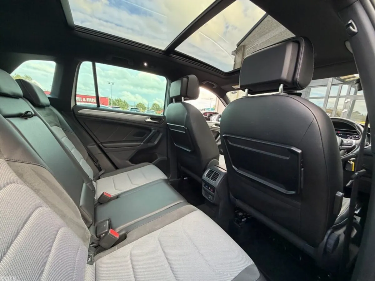 Volkswagen Tiguan SUV, Diesel, 2017, White