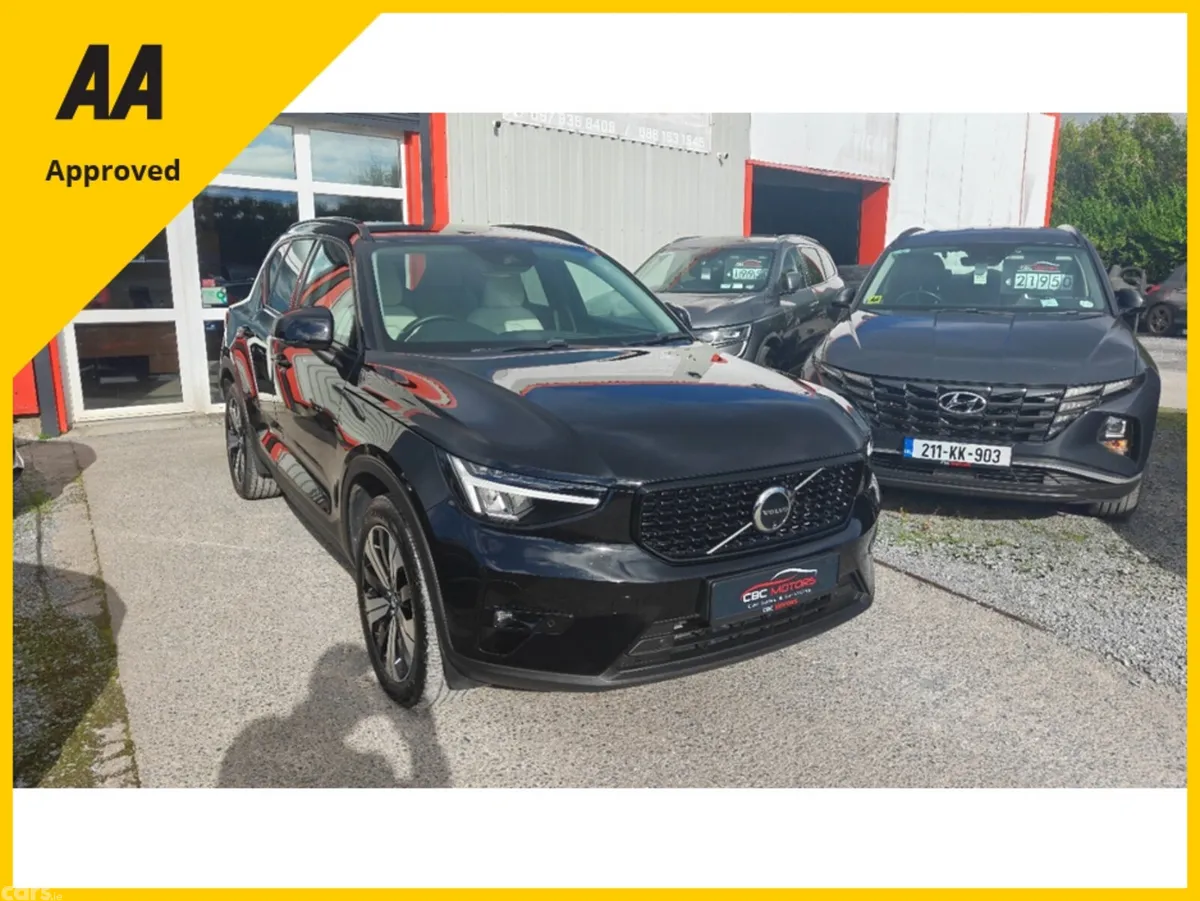 Volvo XC40 SUV, Petrol Plug-in Hybrid, 2023, Black