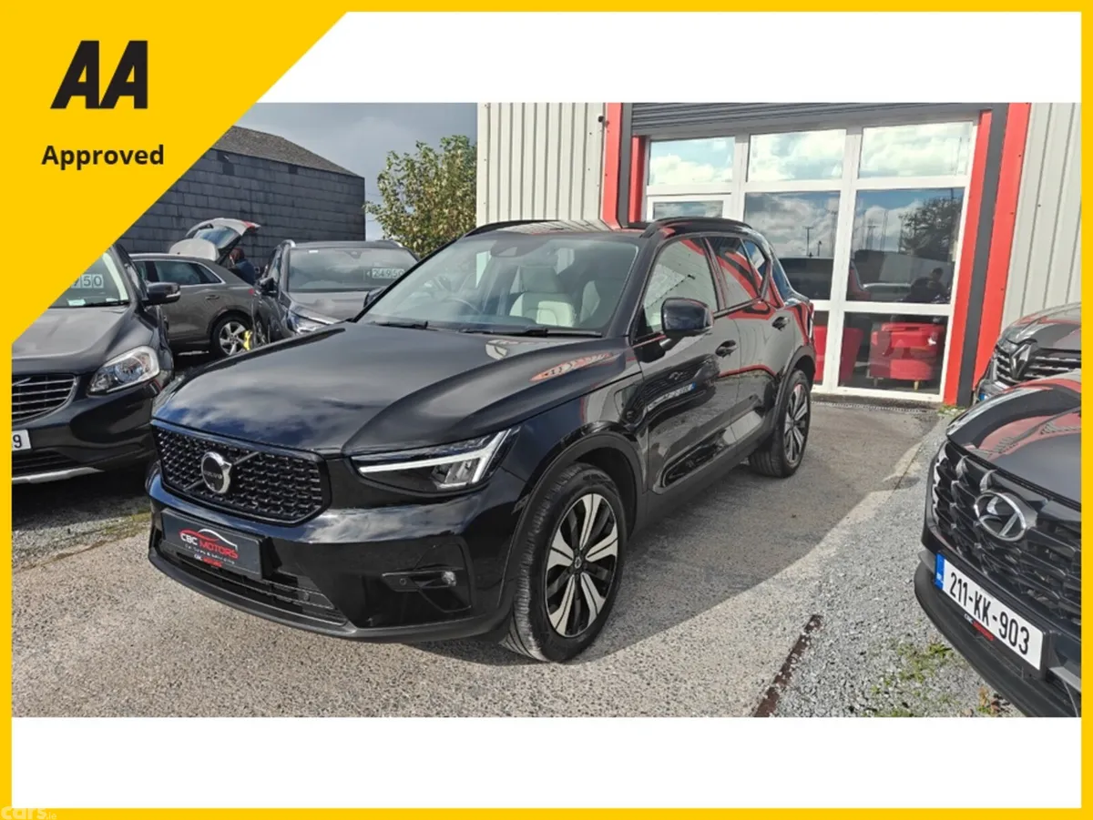 Volvo XC40 SUV, Petrol Plug-in Hybrid, 2023, Black