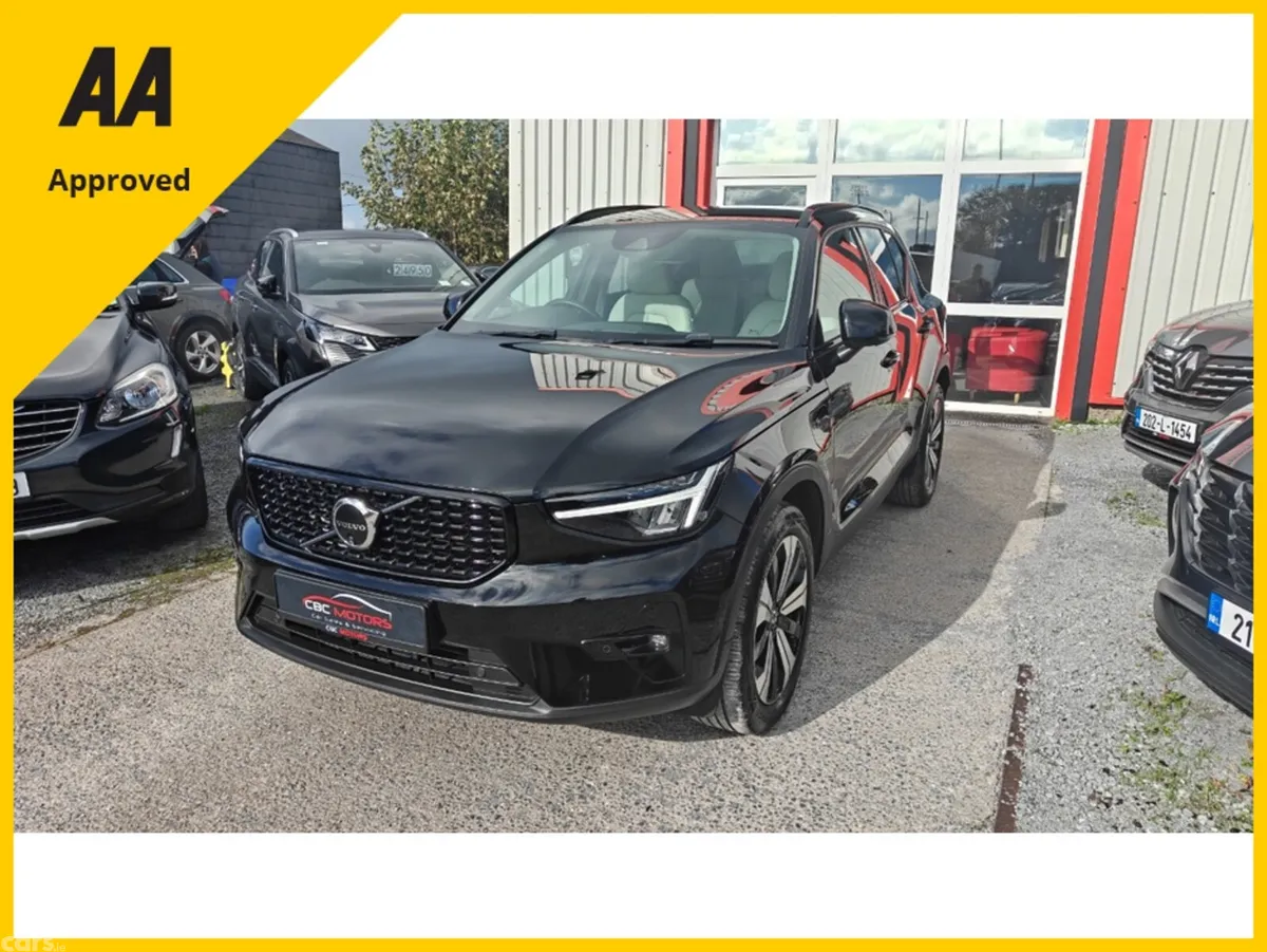 Volvo XC40 SUV, Petrol Plug-in Hybrid, 2023, Black