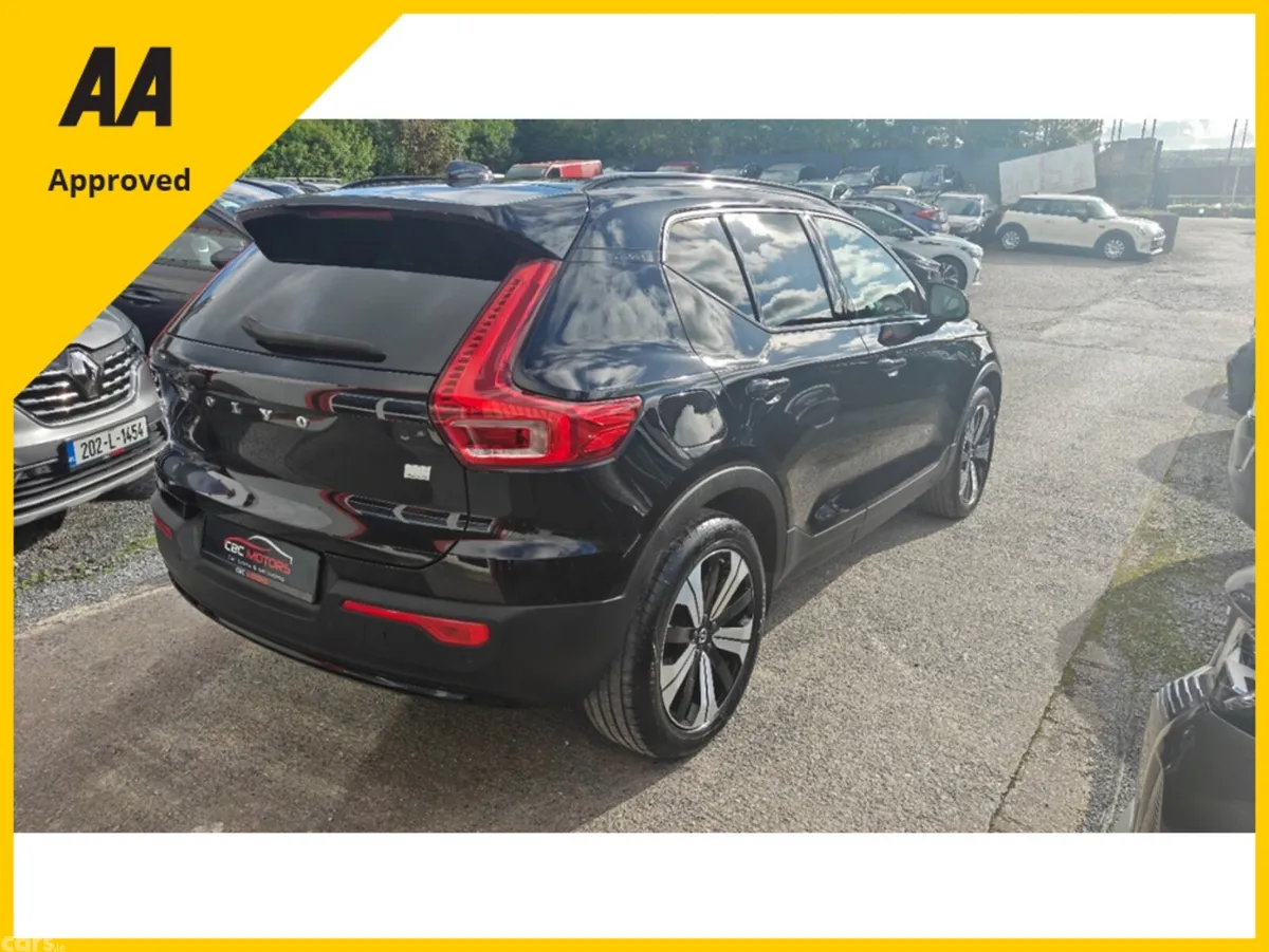 Volvo XC40 SUV, Petrol Plug-in Hybrid, 2023, Black