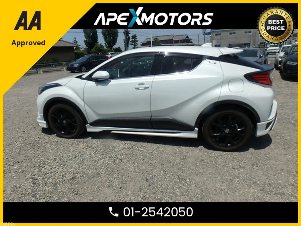 Toyota C-HR SUV, Petrol Hybrid, 2021, White