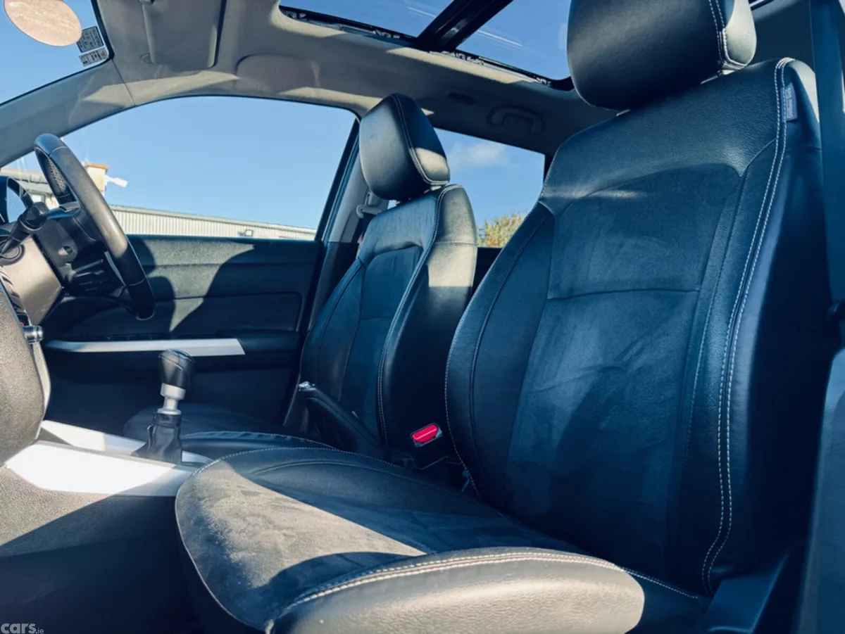 Suzuki Vitara SUV, Diesel, 2015, Grey