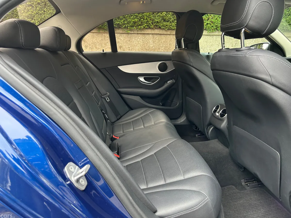 Mercedes-Benz C-Class Saloon, Diesel, 2019, Blue