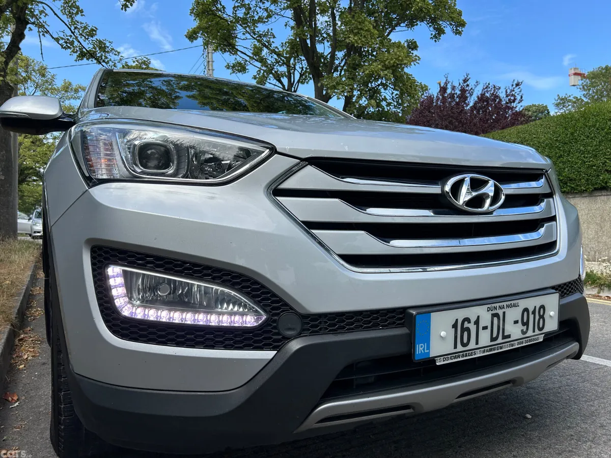 Hyundai Santa Fe SUV, Diesel, 2016, Silver