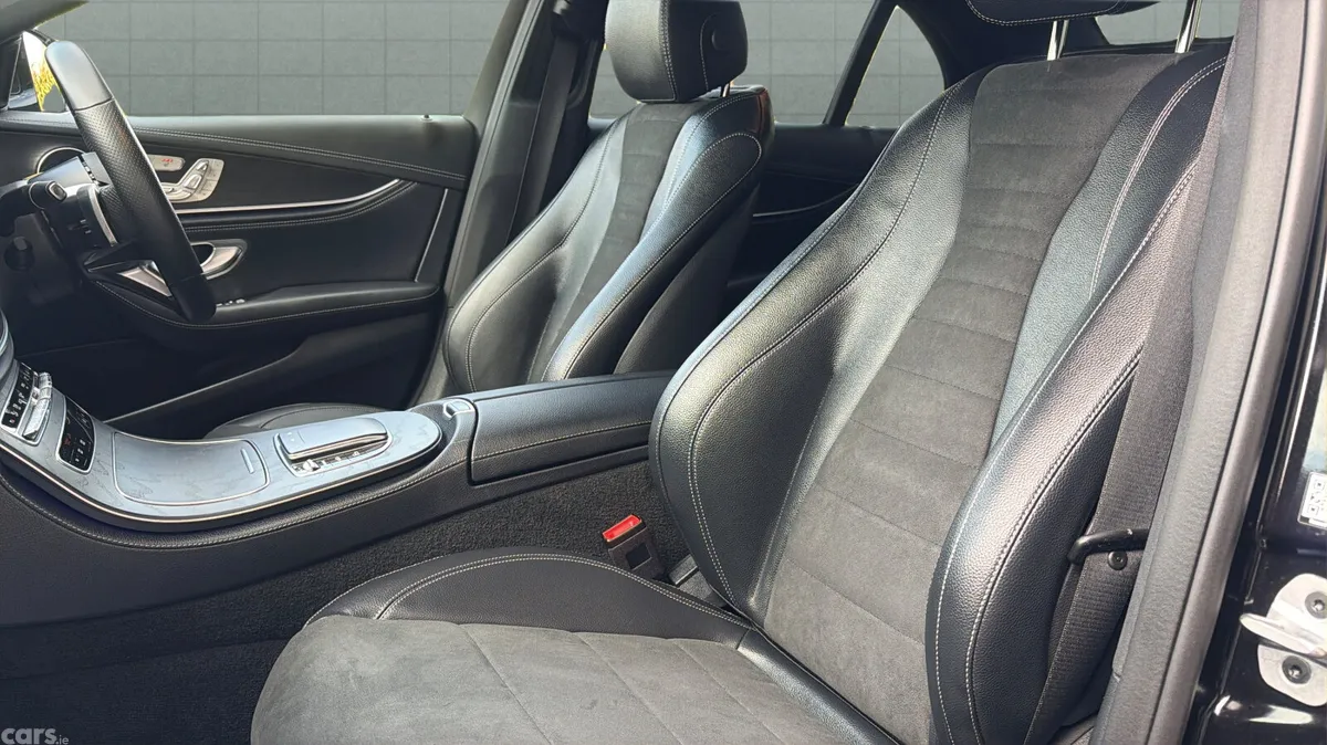 Mercedes-Benz E-Class Saloon, Diesel Plug-in Hybrid, 2021, Black