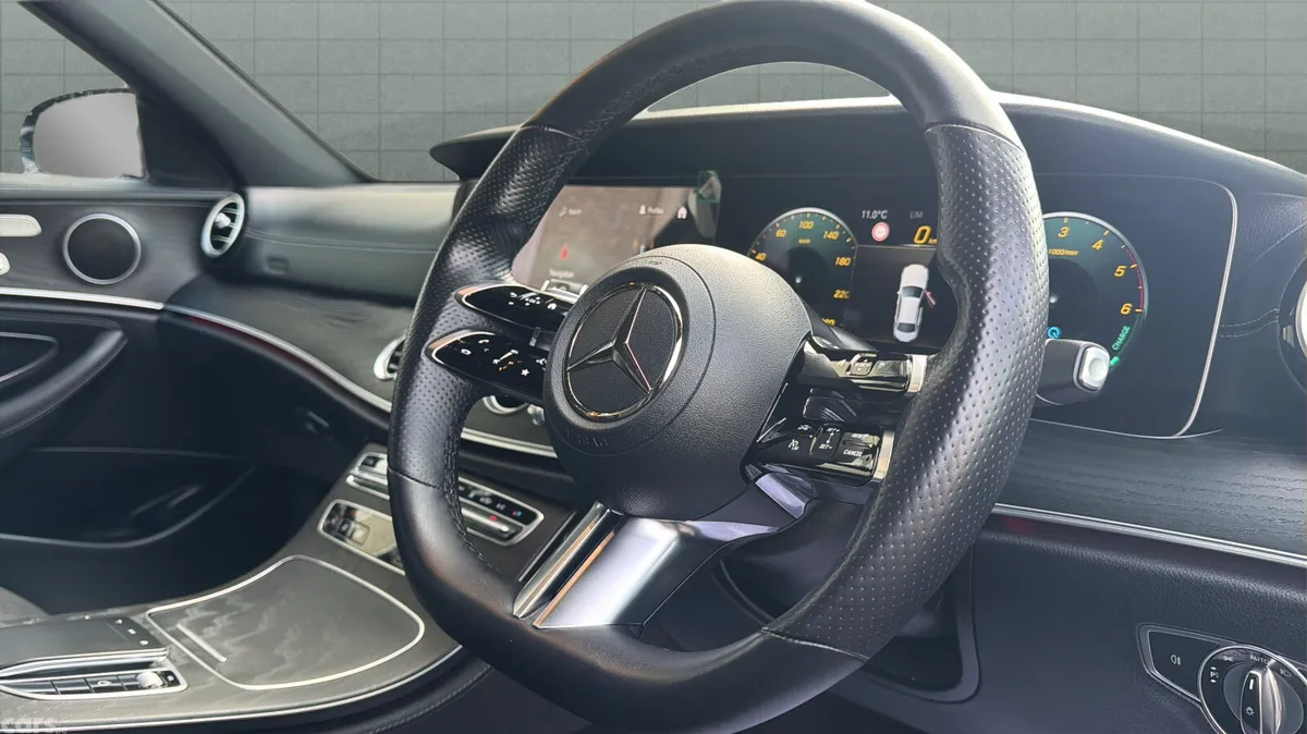 Mercedes-Benz E-Class Saloon, Diesel Plug-in Hybrid, 2021, Black
