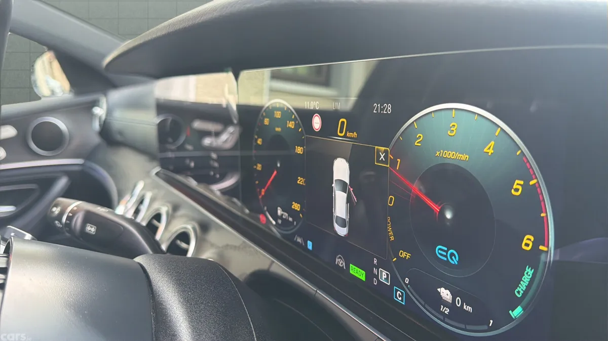 Mercedes-Benz E-Class Saloon, Diesel Plug-in Hybrid, 2021, Black