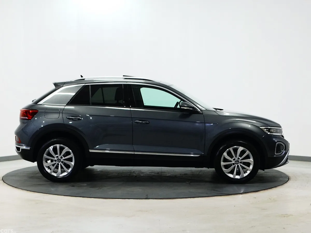 Volkswagen T-Roc SUV, Petrol, 2023, Grey
