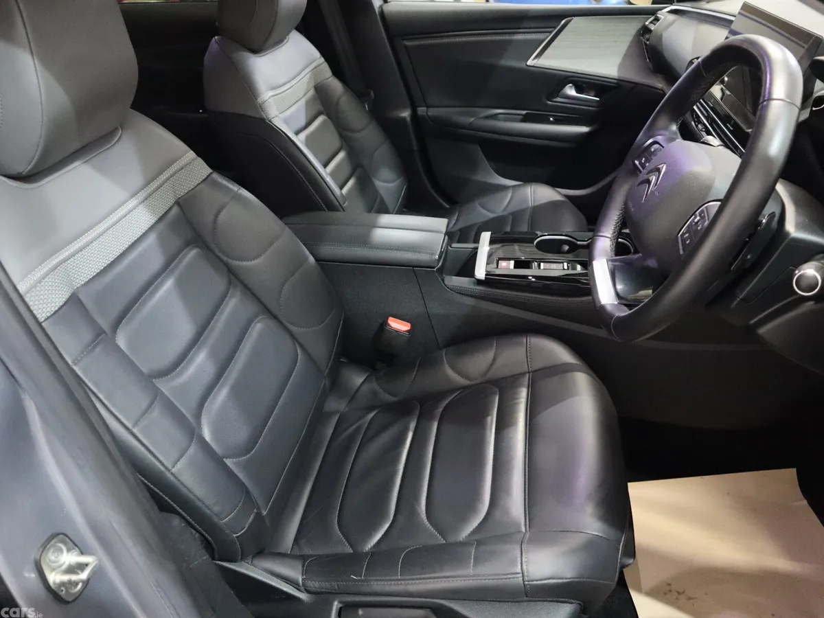 Citroen C5 X Hatchback, Petrol Hybrid, 2023, Grey