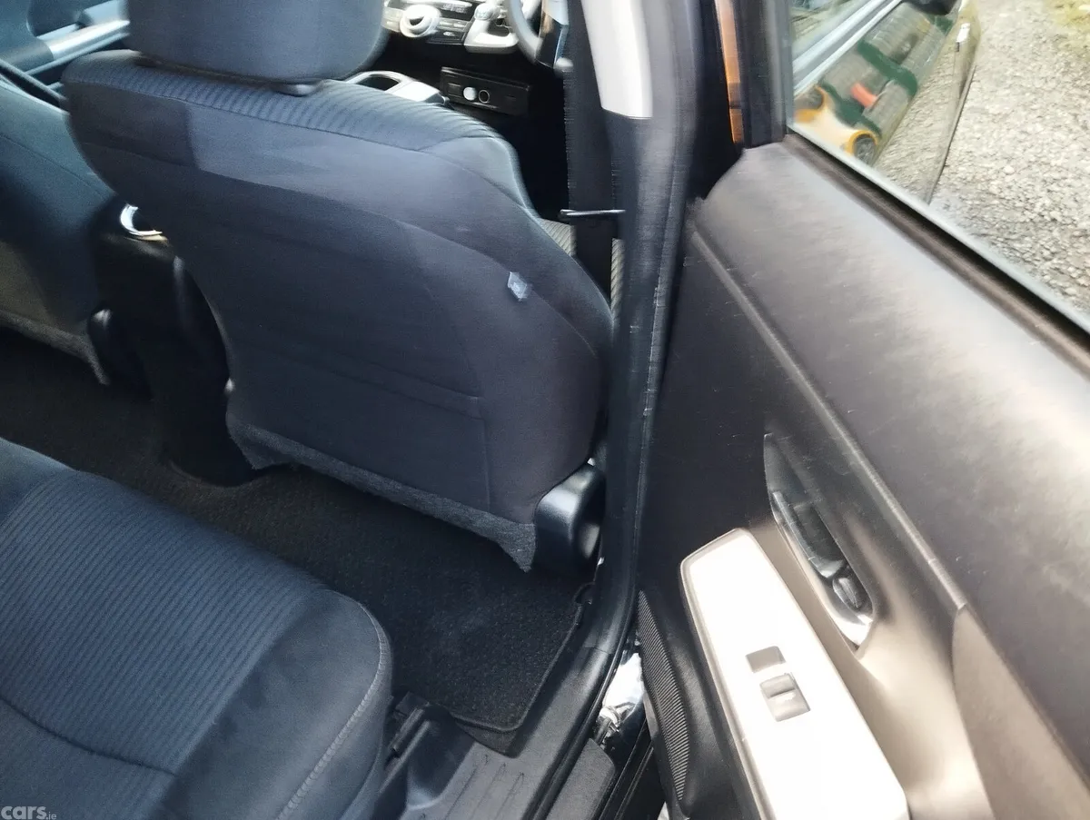 Toyota Prius MPV, Petrol Hybrid, 2015, Black
