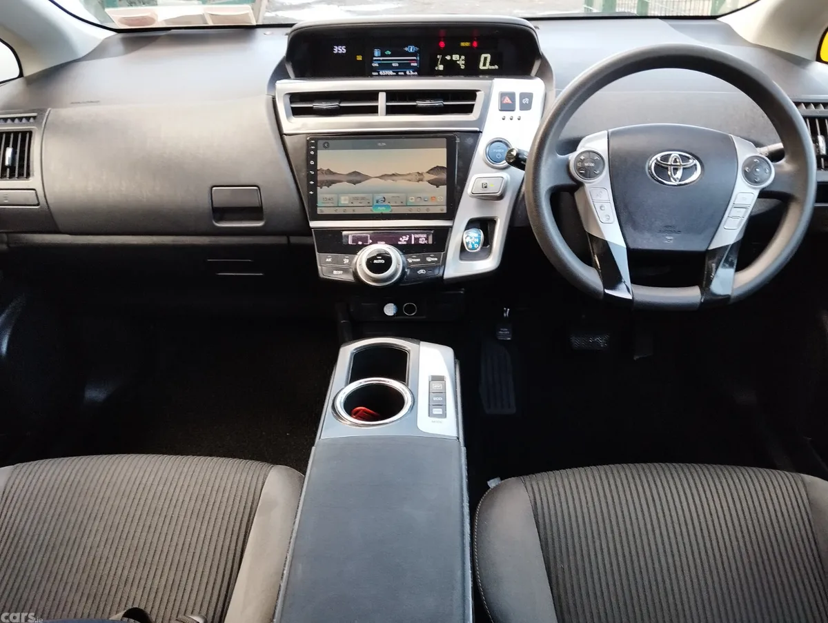 Toyota Prius MPV, Petrol Hybrid, 2015, Black