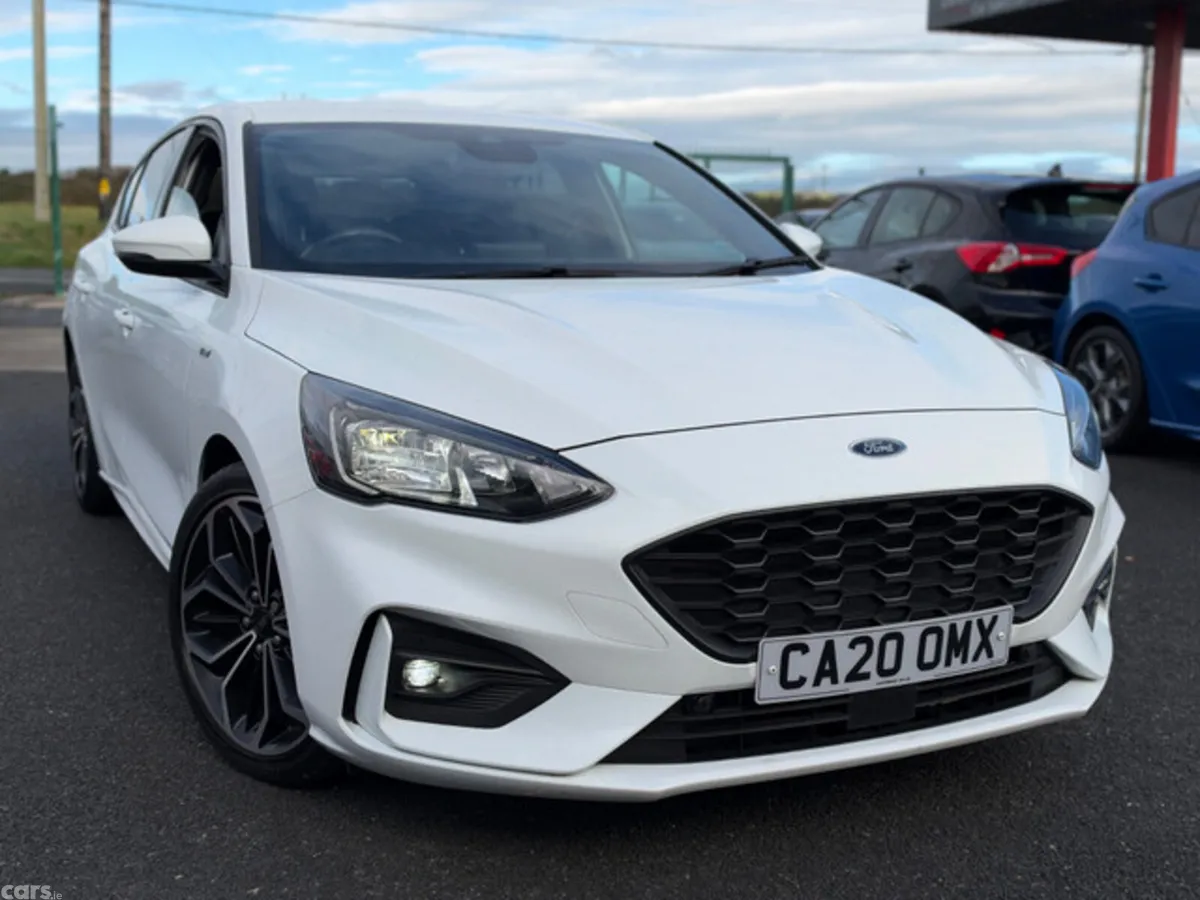 Ford Focus Hatchback, Diesel, 2020, White