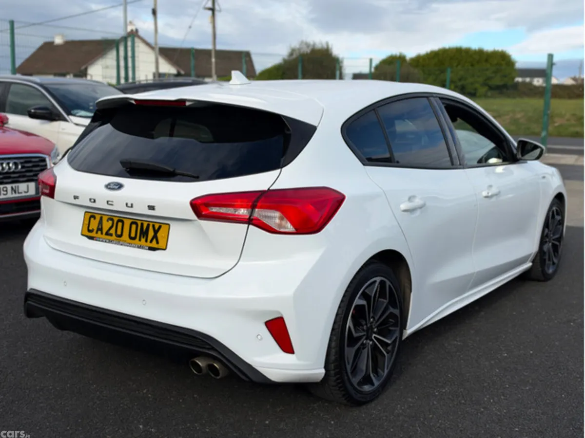 Ford Focus Hatchback, Diesel, 2020, White