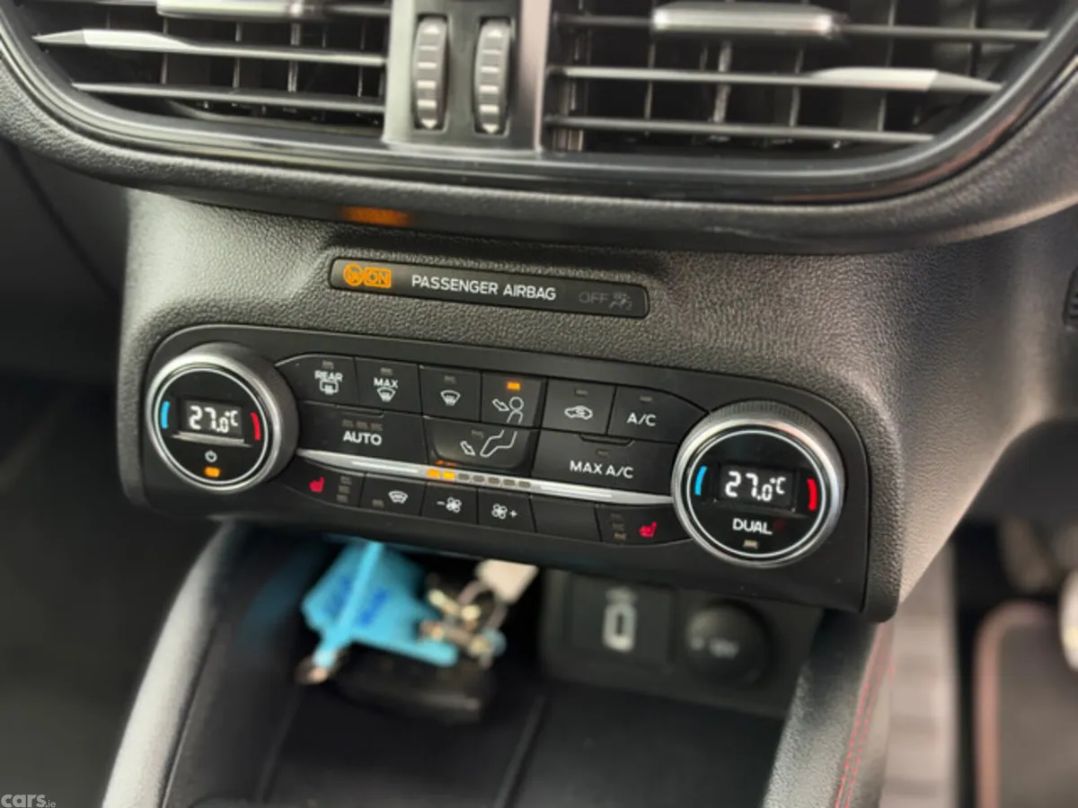 Ford Focus Hatchback, Diesel, 2020, White