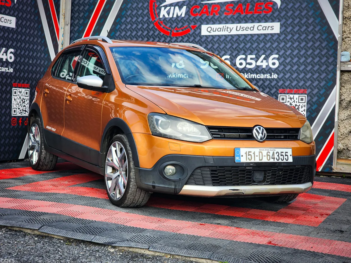 Volkswagen Polo Hatchback, Petrol, 2015, Orange
