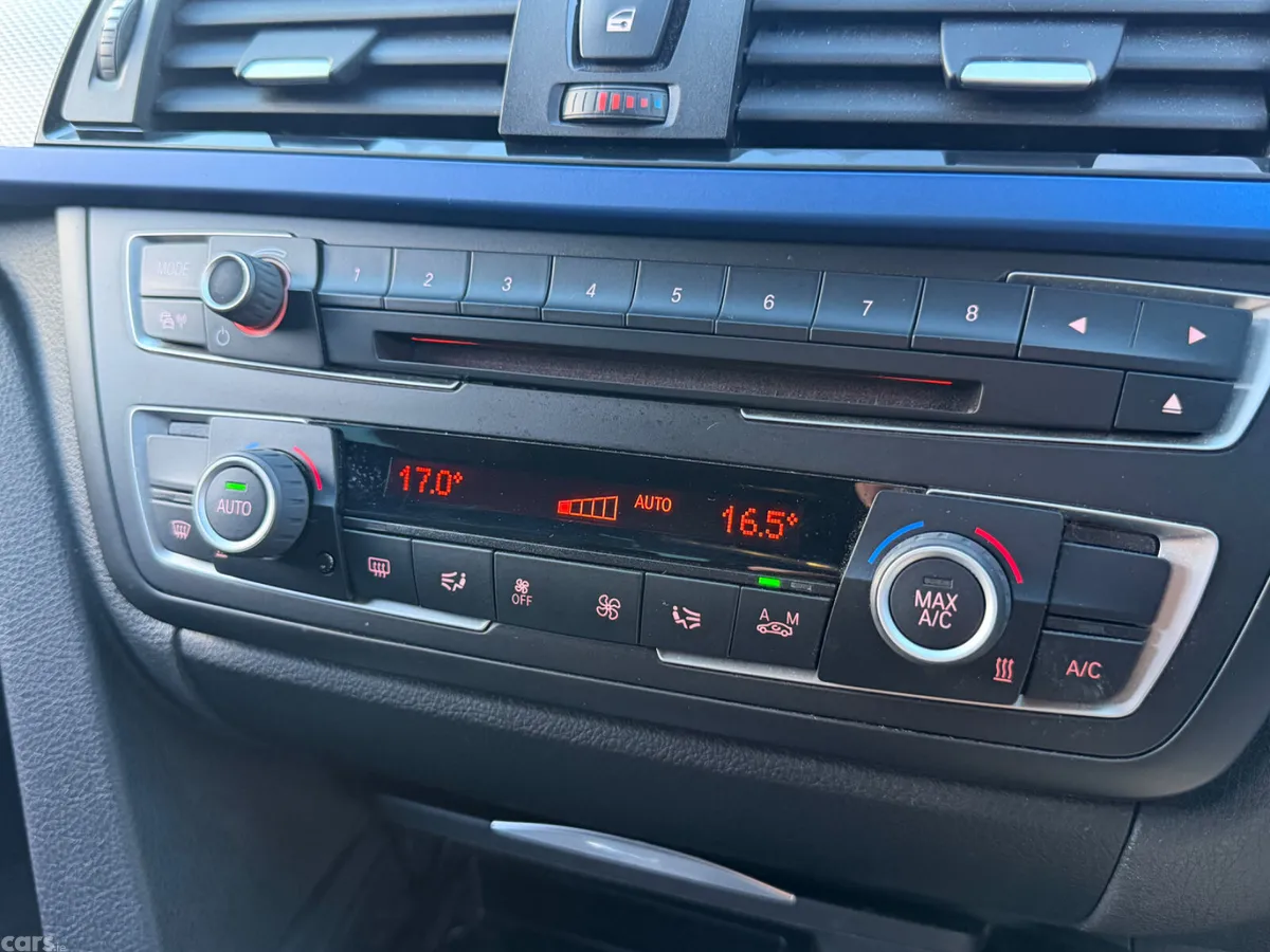 BMW 3-Series Saloon, Diesel, 2015, Blue