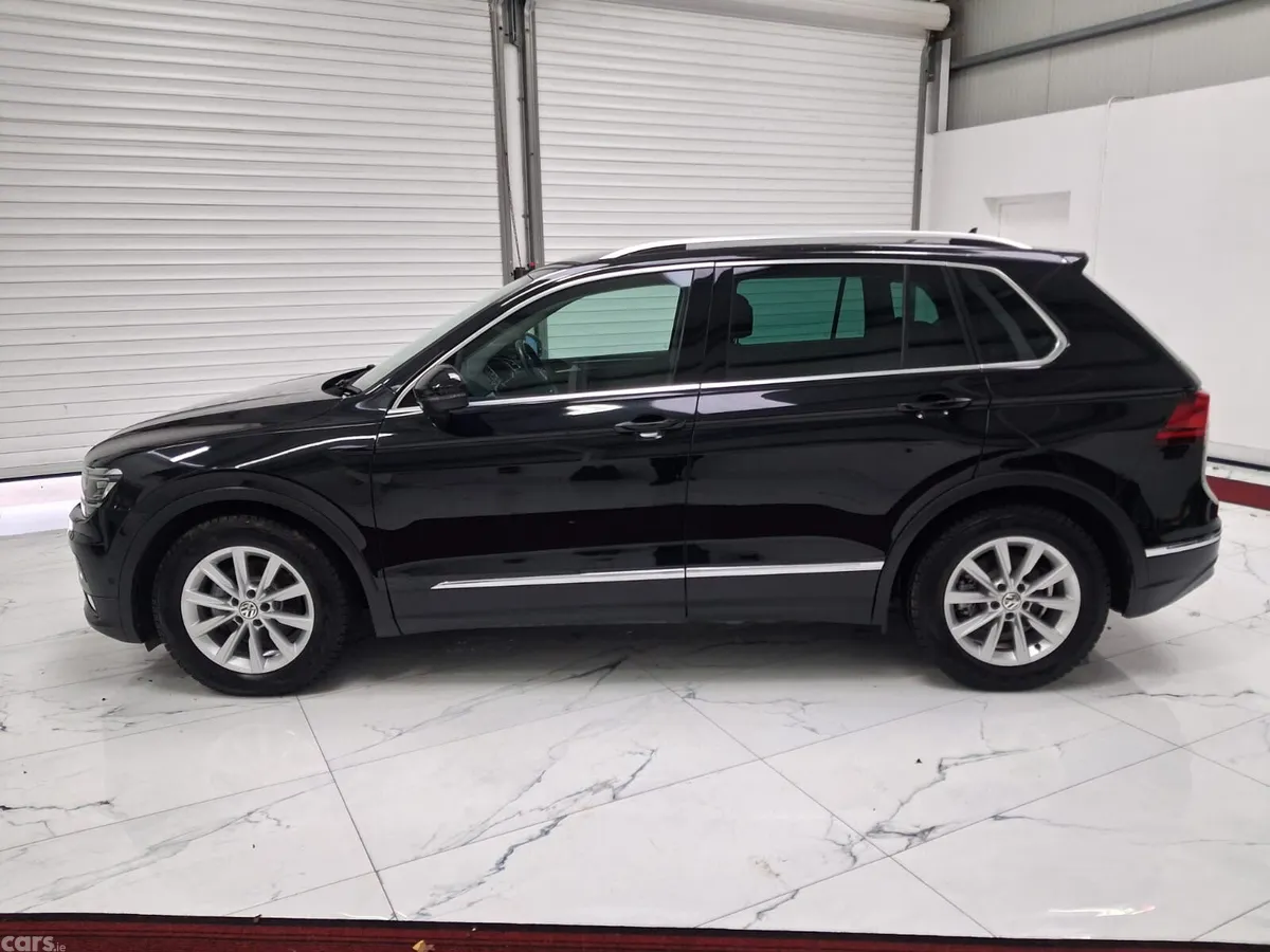 Volkswagen Tiguan Estate, Diesel, 2019, Black