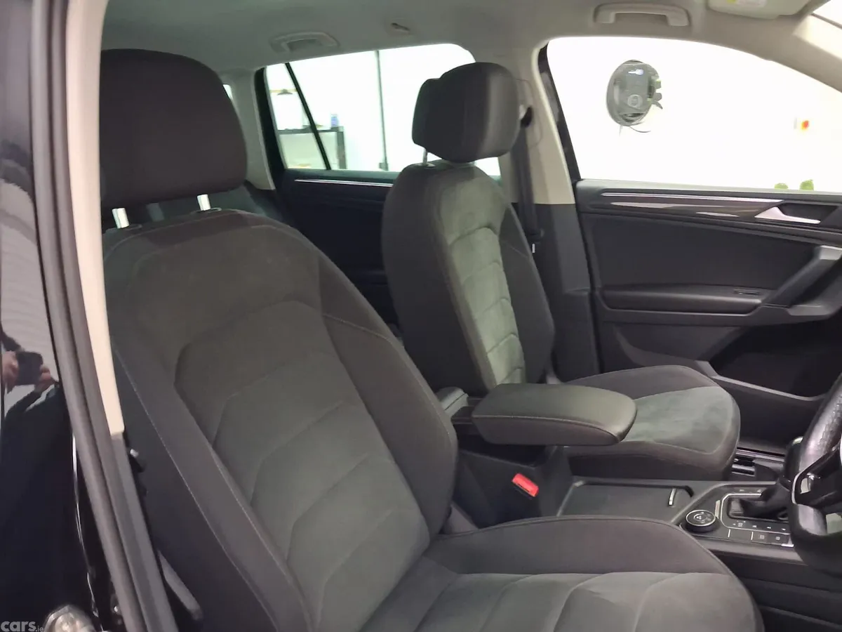 Volkswagen Tiguan Estate, Diesel, 2019, Black