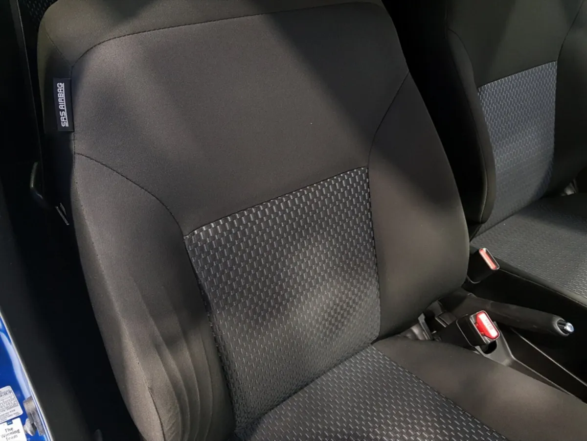 Suzuki Ignis Hatchback, Petrol, 2020, Blue