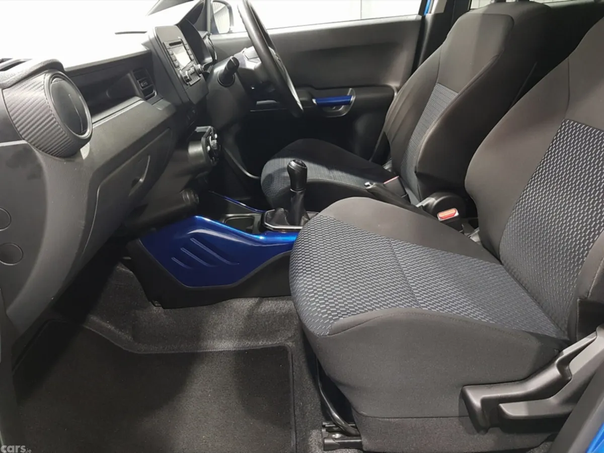 Suzuki Ignis Hatchback, Petrol, 2020, Blue