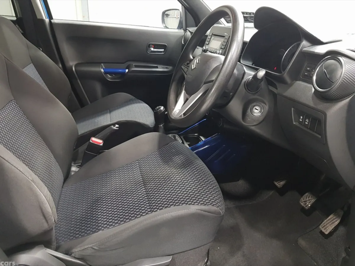 Suzuki Ignis Hatchback, Petrol, 2020, Blue