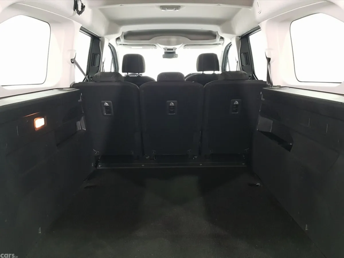 Peugeot Rifter MPV, Diesel, 2026, Blue