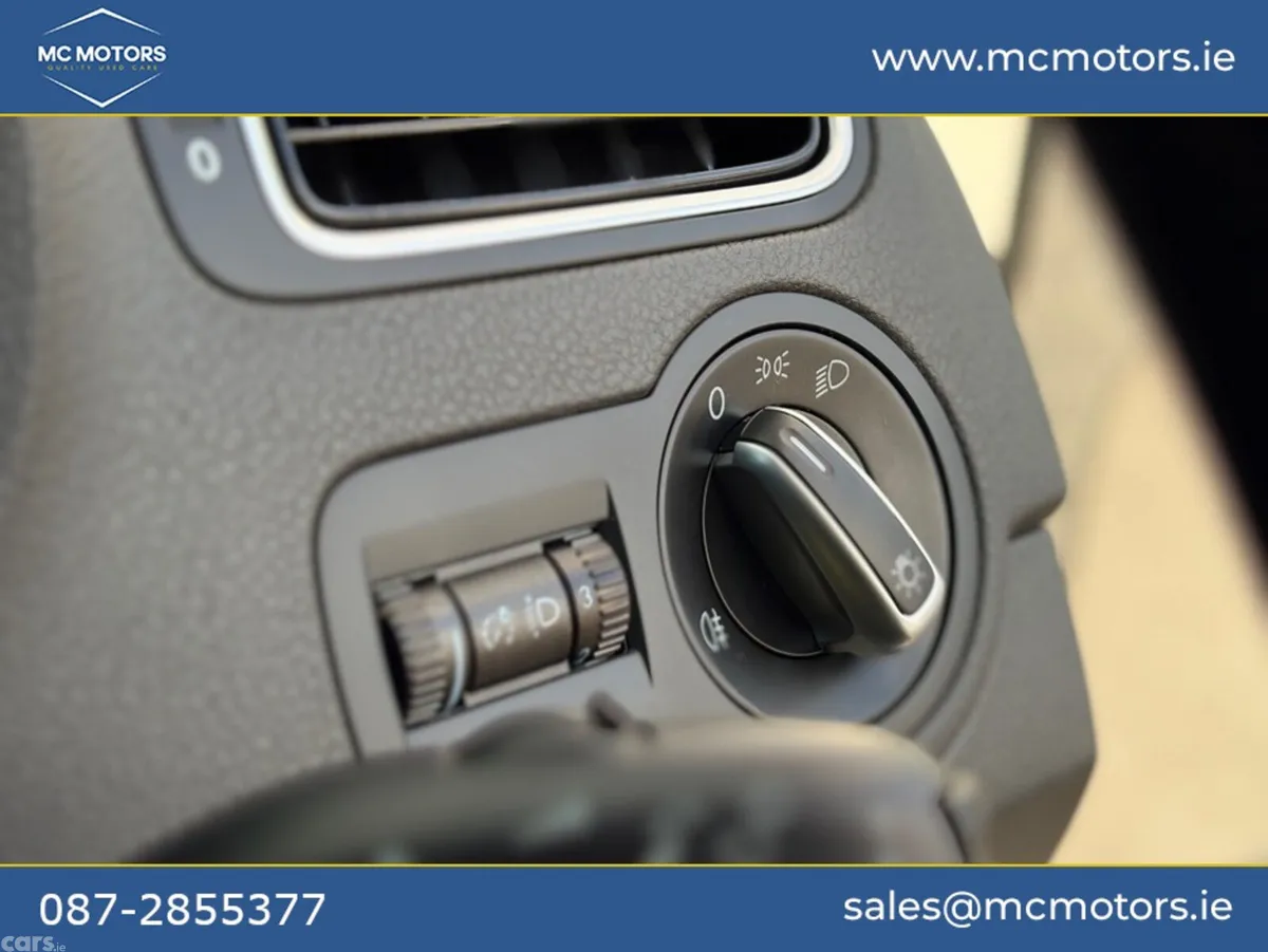 Volkswagen Polo Hatchback, Petrol, 2012, Silver