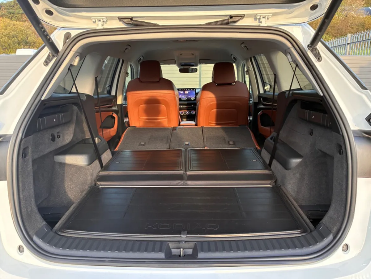 Skoda Kodiaq Estate, Diesel, 2024, White