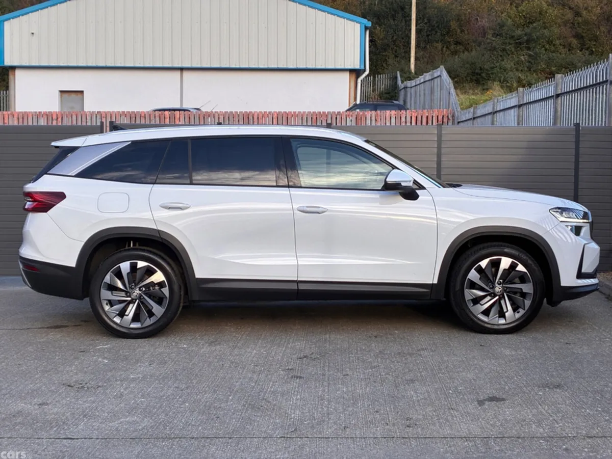 Skoda Kodiaq Estate, Diesel, 2024, White