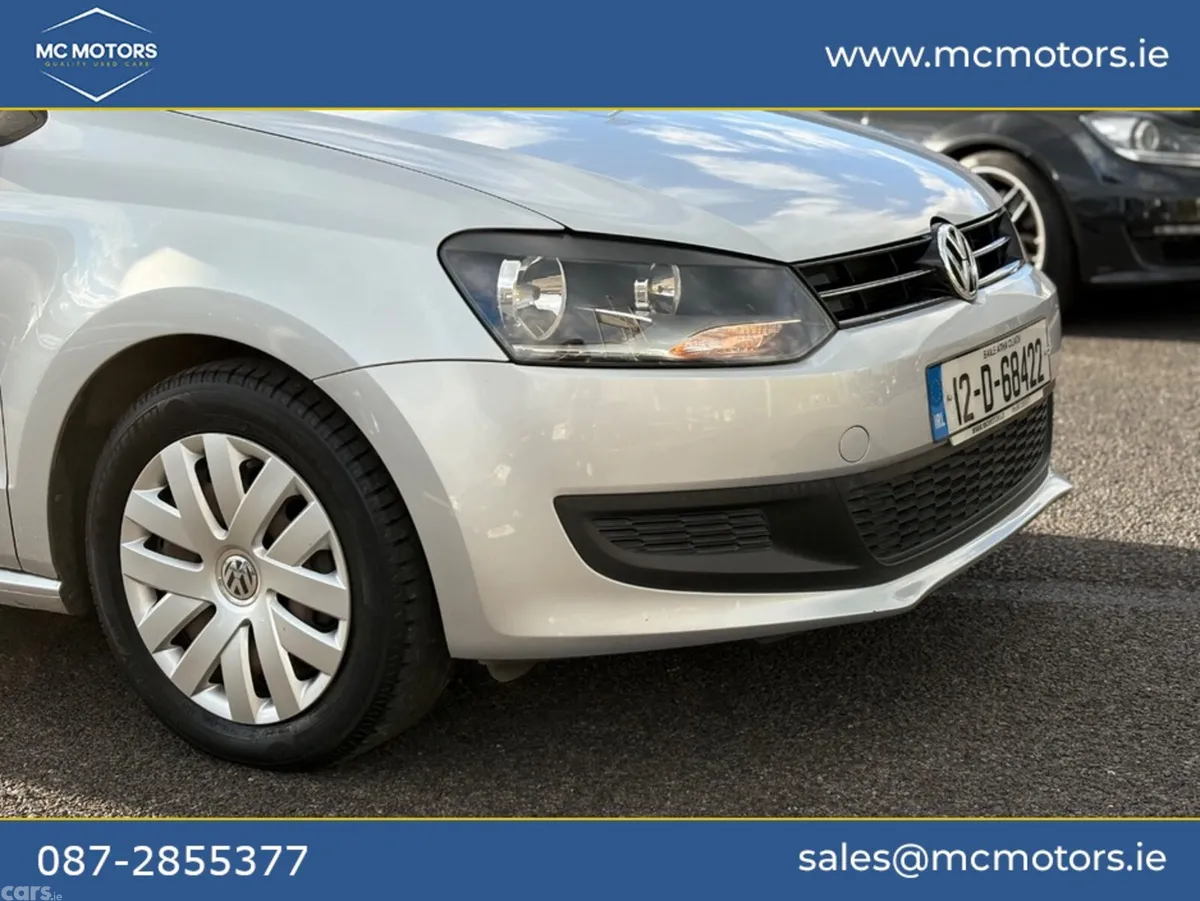 Volkswagen Polo Hatchback, Petrol, 2012, Silver