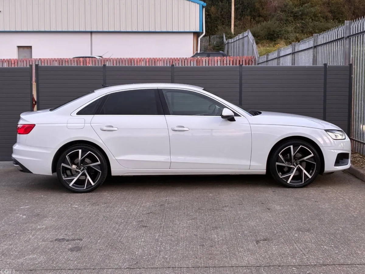 Audi A4 Saloon, Diesel, 2021, White