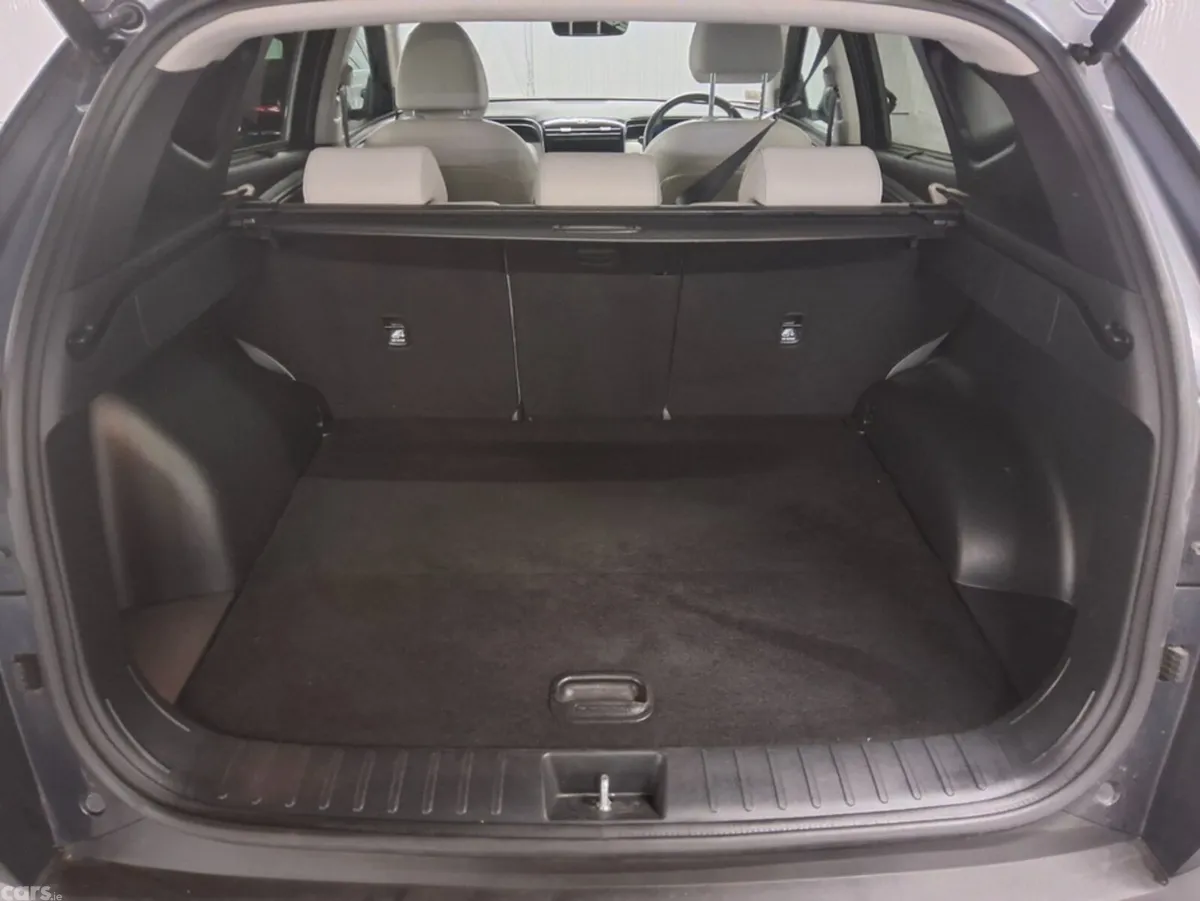Hyundai Tucson SUV, Petrol Hybrid, 2023, Grey