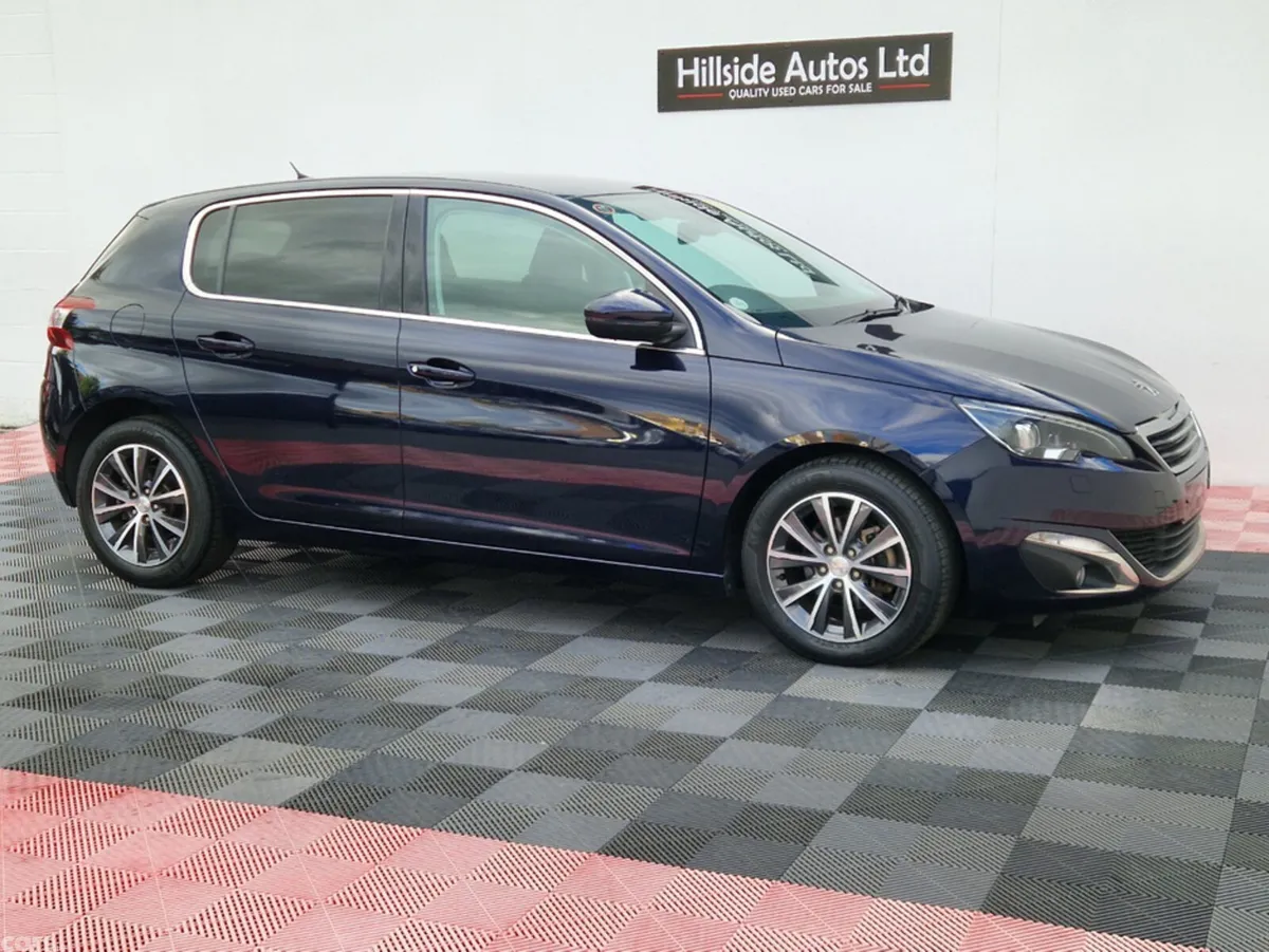 Peugeot 308 Hatchback, Diesel, 2016, Blue