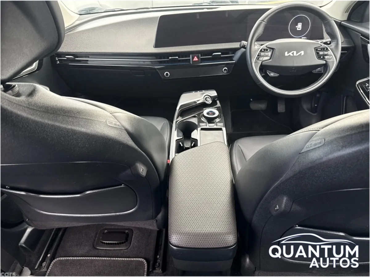 Kia EV6 Hatchback, Electric, 2022, Black