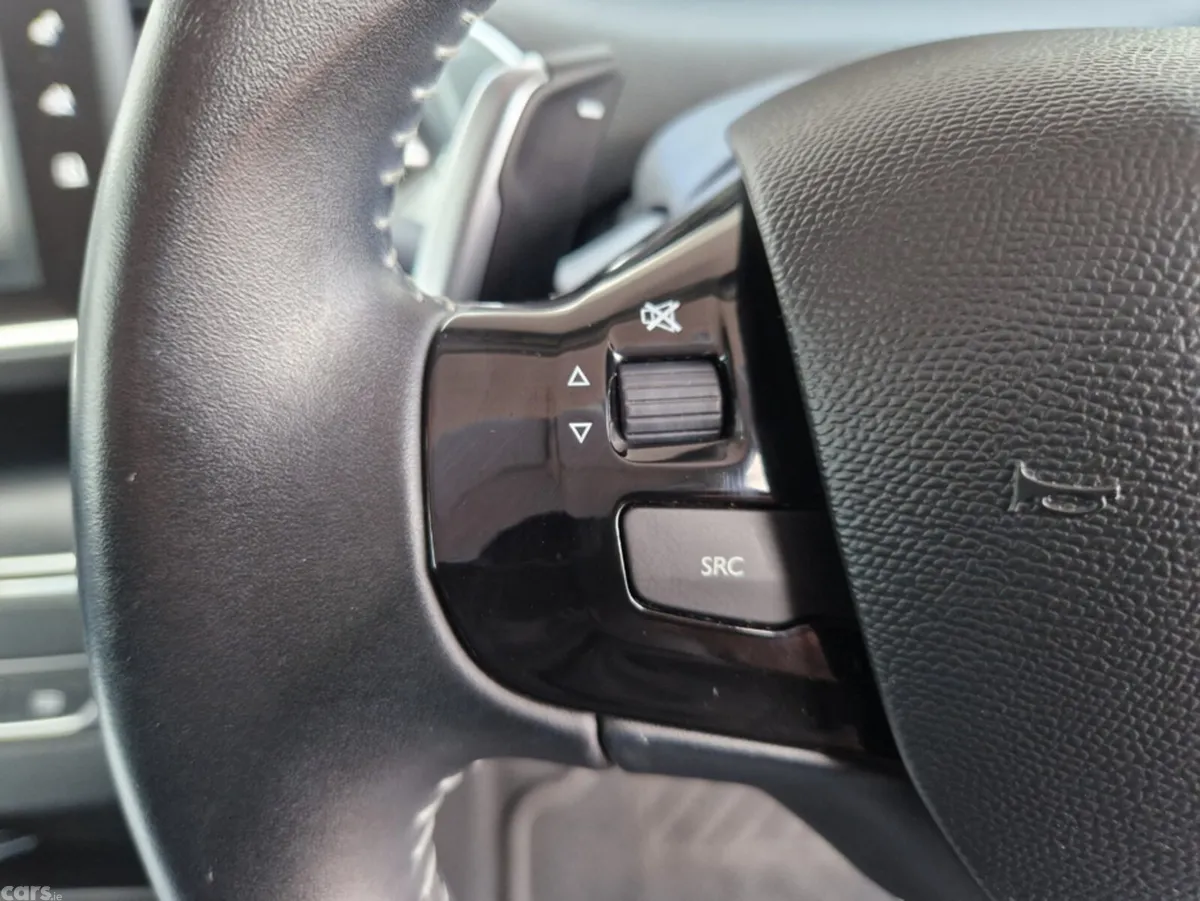 Peugeot 308 Hatchback, Diesel, 2016, Blue