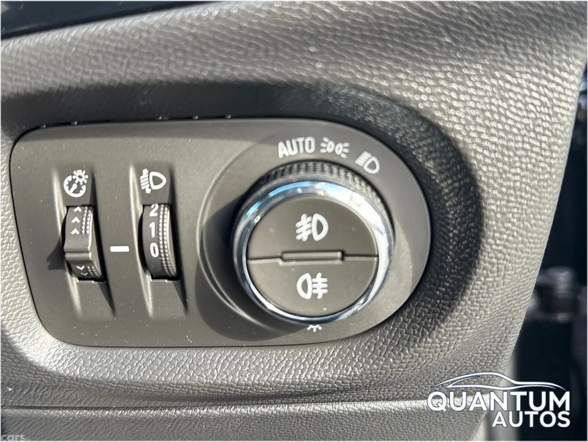 Opel Corsa Hatchback, Petrol, 2023, Black