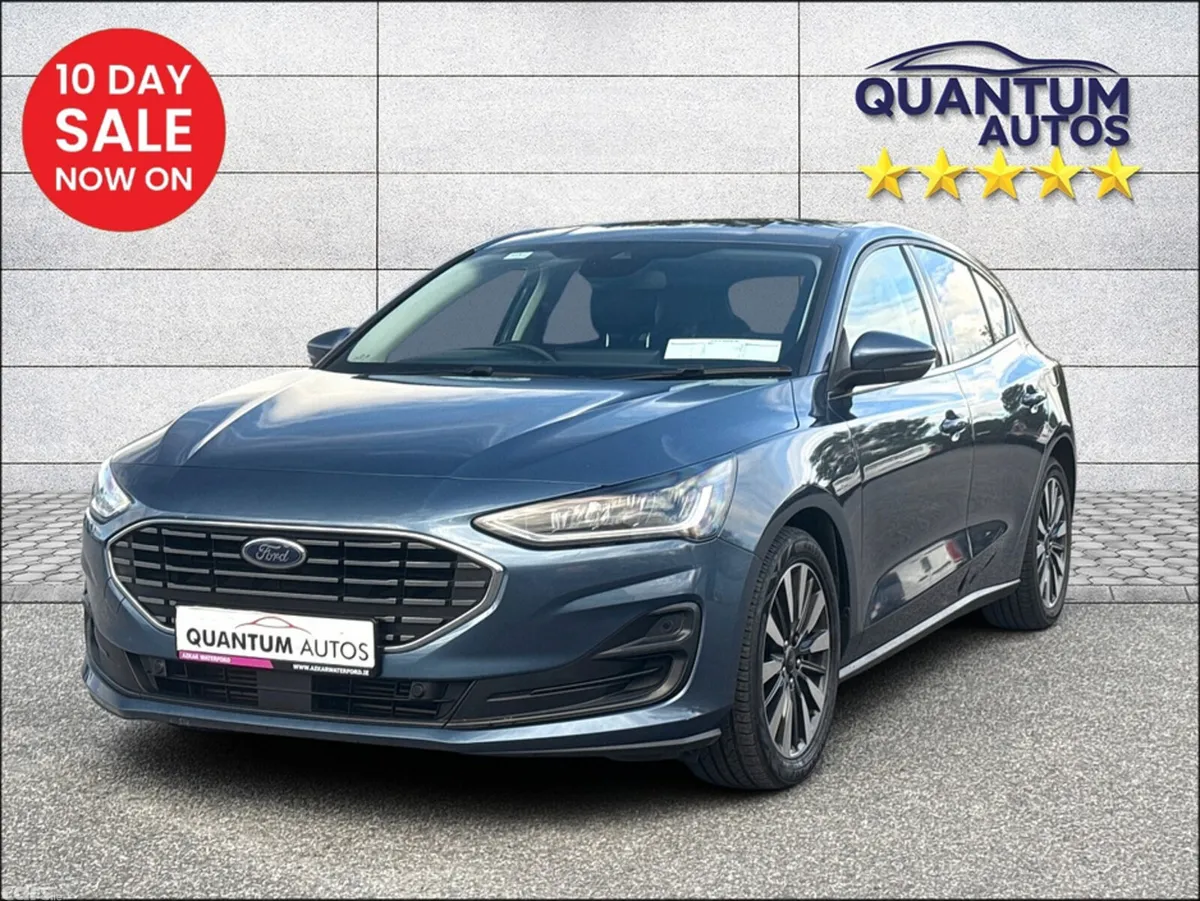 Ford Focus Hatchback, Petrol, 2024, Blue