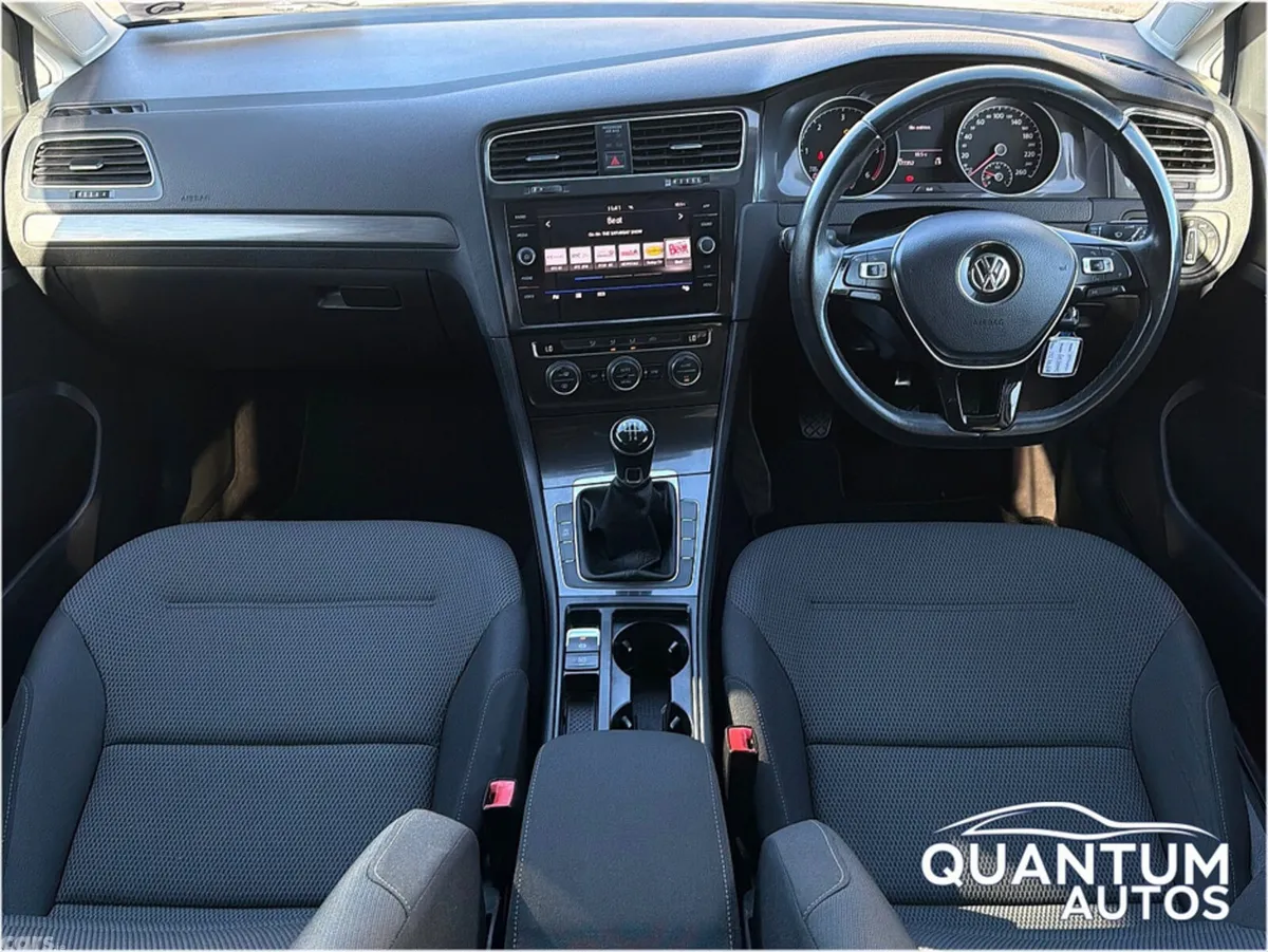 Volkswagen Golf Estate, Diesel, 2017, White