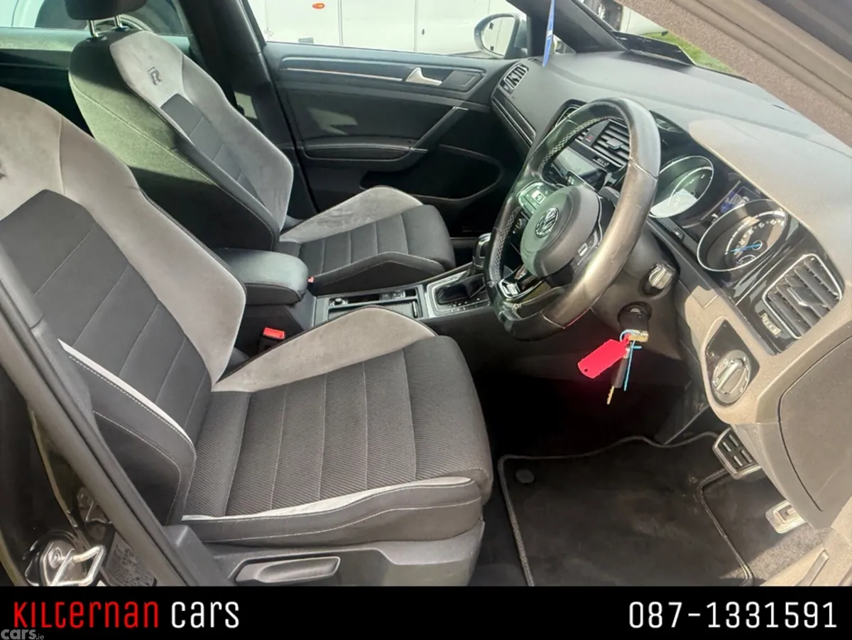 Volkswagen Golf Hatchback, Petrol, 2015, Black