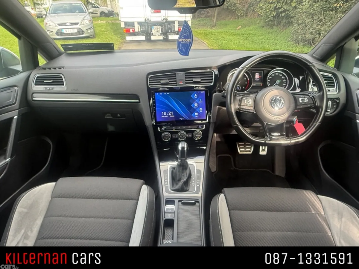 Volkswagen Golf Hatchback, Petrol, 2015, Black
