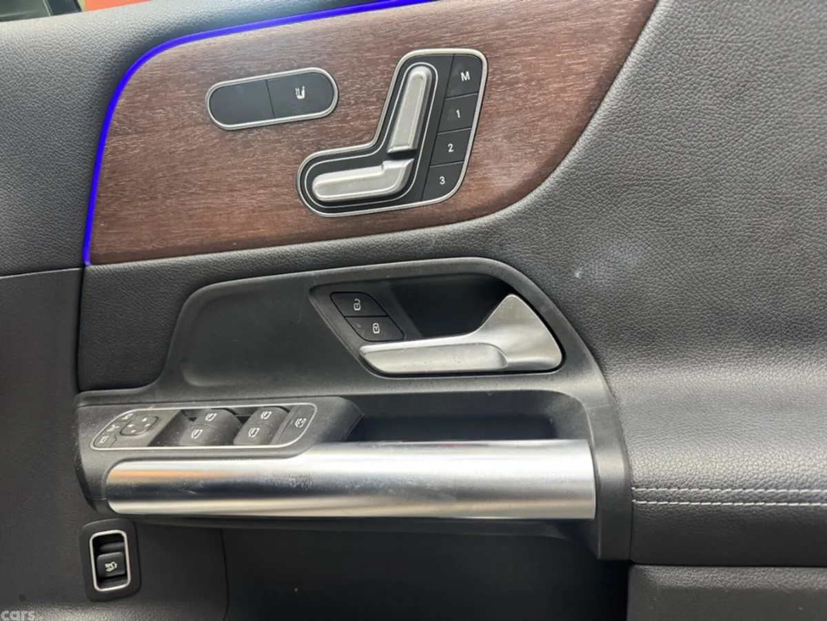 Mercedes-Benz B-Class Hatchback, Petrol, 2019, Silver