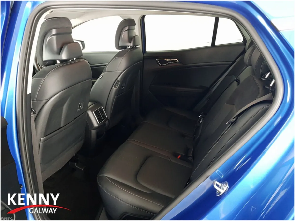 Kia Sportage MPV, Diesel Hybrid, 2026, Blue