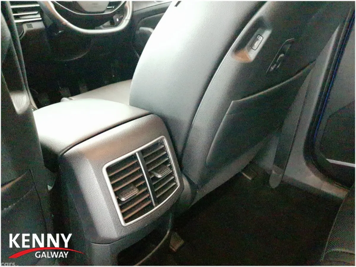Kia Sportage MPV, Diesel Hybrid, 2026, Blue