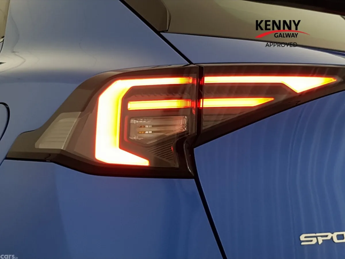 Kia Sportage MPV, Diesel Hybrid, 2026, Blue