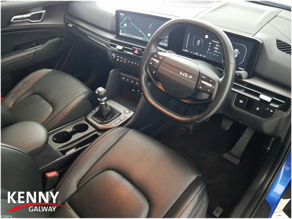 Kia Sportage MPV, Diesel Hybrid, 2026, Blue