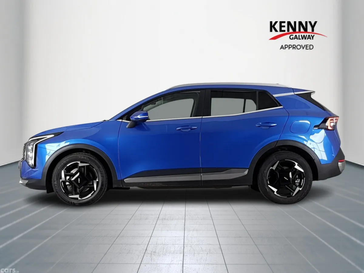 Kia Sportage MPV, Diesel Hybrid, 2026, Blue