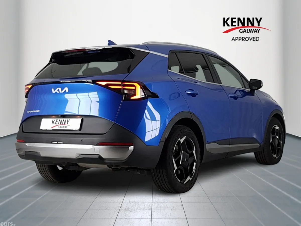 Kia Sportage MPV, Diesel Hybrid, 2026, Blue