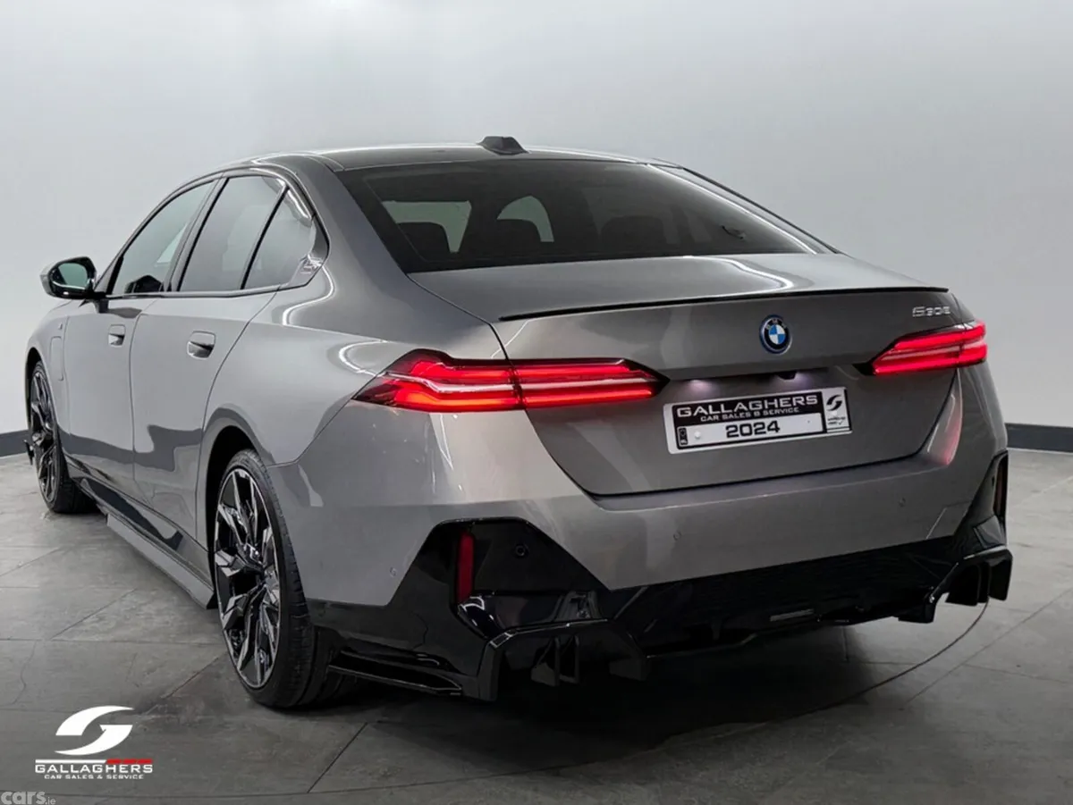 BMW 5-Series Saloon, Petrol Plug-in Hybrid, 2024, Grey