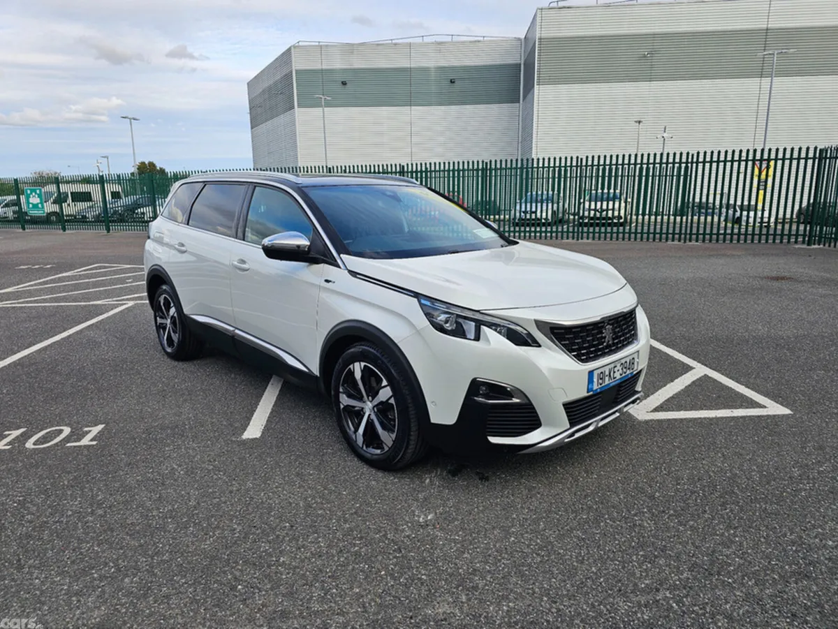 Peugeot 5008 MPV, Diesel, 2019, White